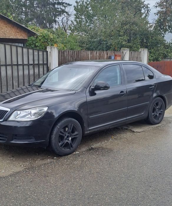 Vând Skoda Octavia