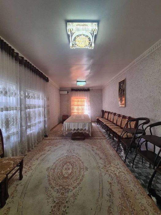 Ховли тезда сотилади