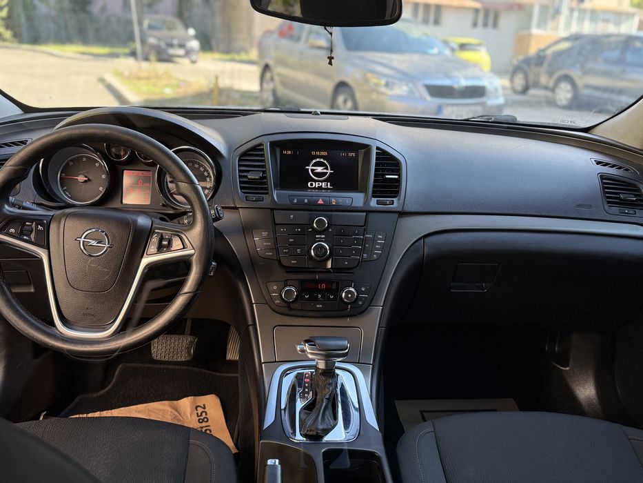Opel Insignia 2013 , 2.0D automat