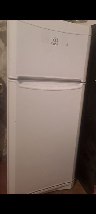 Продам холодильник.