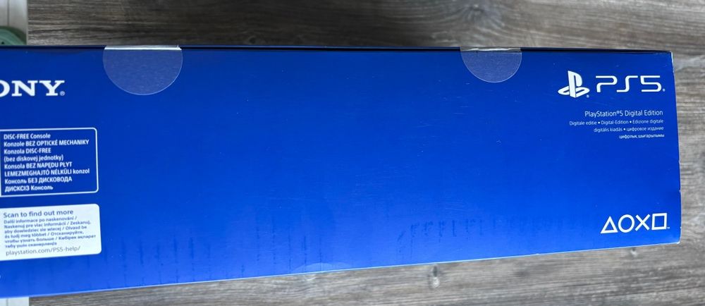 PlayStation 5 Digital Edition sigilat, cu garanție 24 de luni