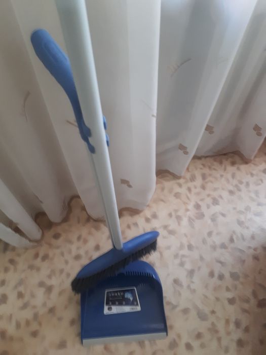 Продам веник с совком