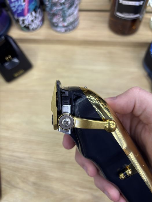 Wahl Magic Clipper gold