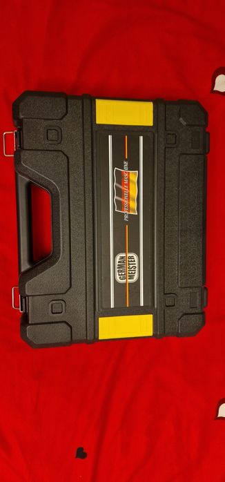 Trusa goala Bormasina