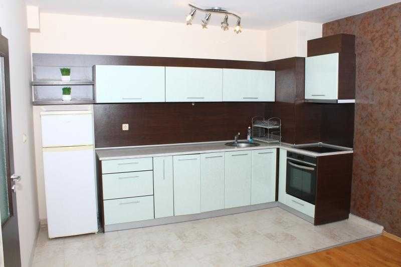 Топ място- само на две пресечки от морето!