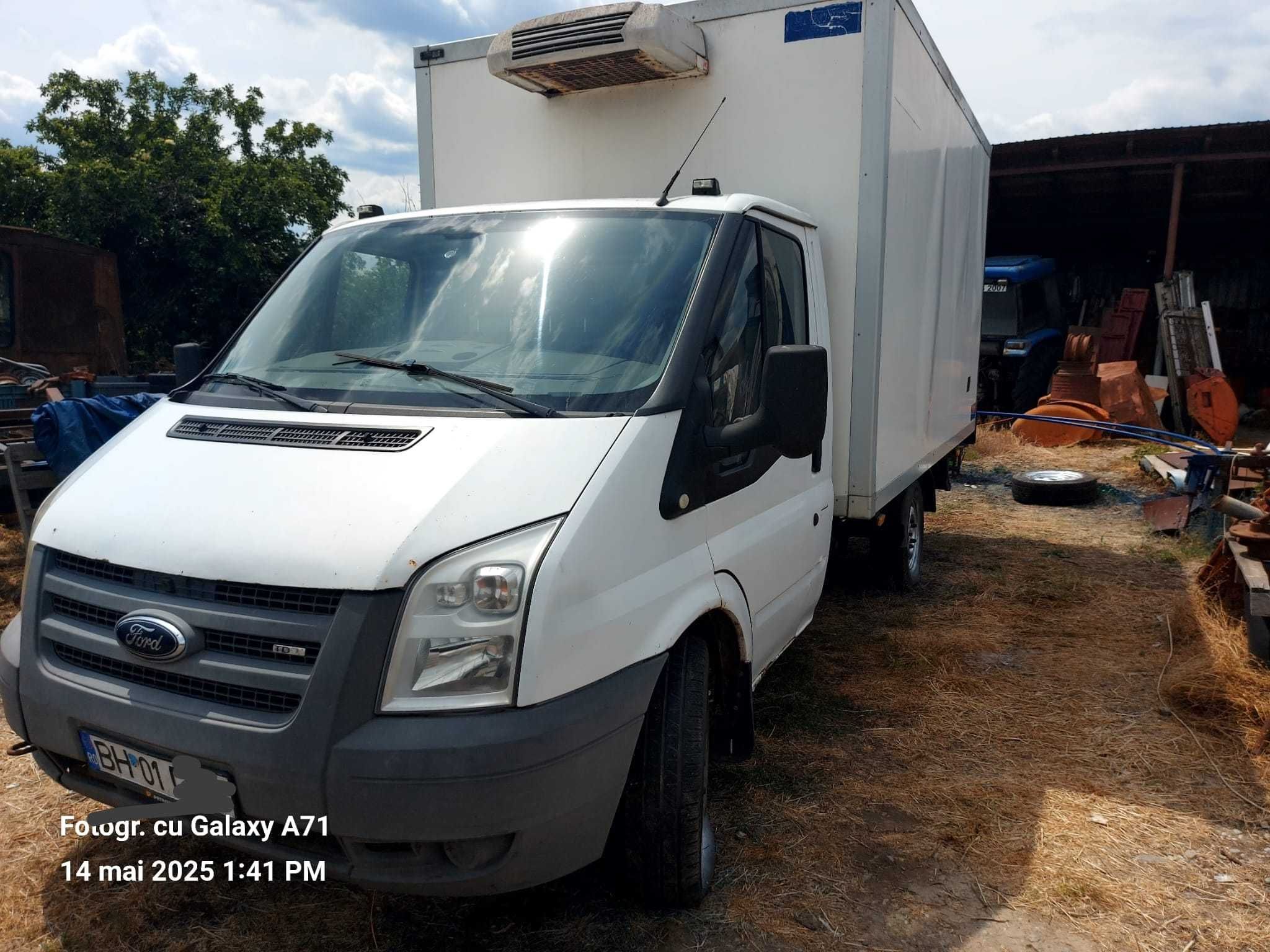 FORD TRANSIT cu izoterma