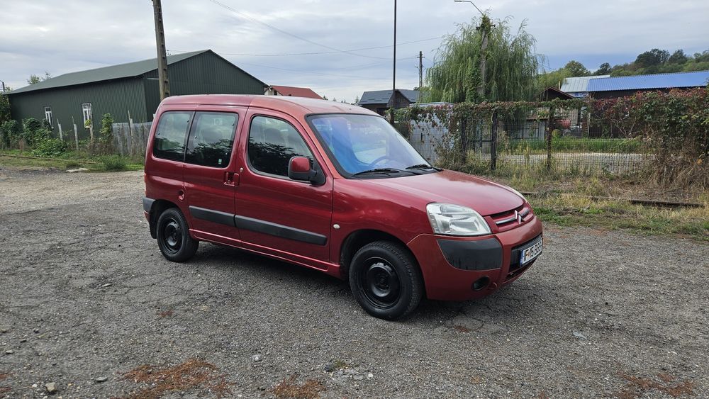 Citroen berlingo An 2007 5 locuri 1.6 motorina