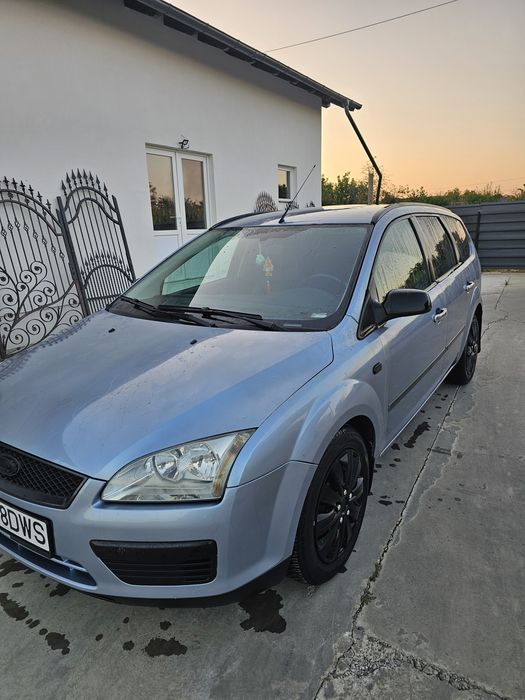 Vând Ford Focus 2