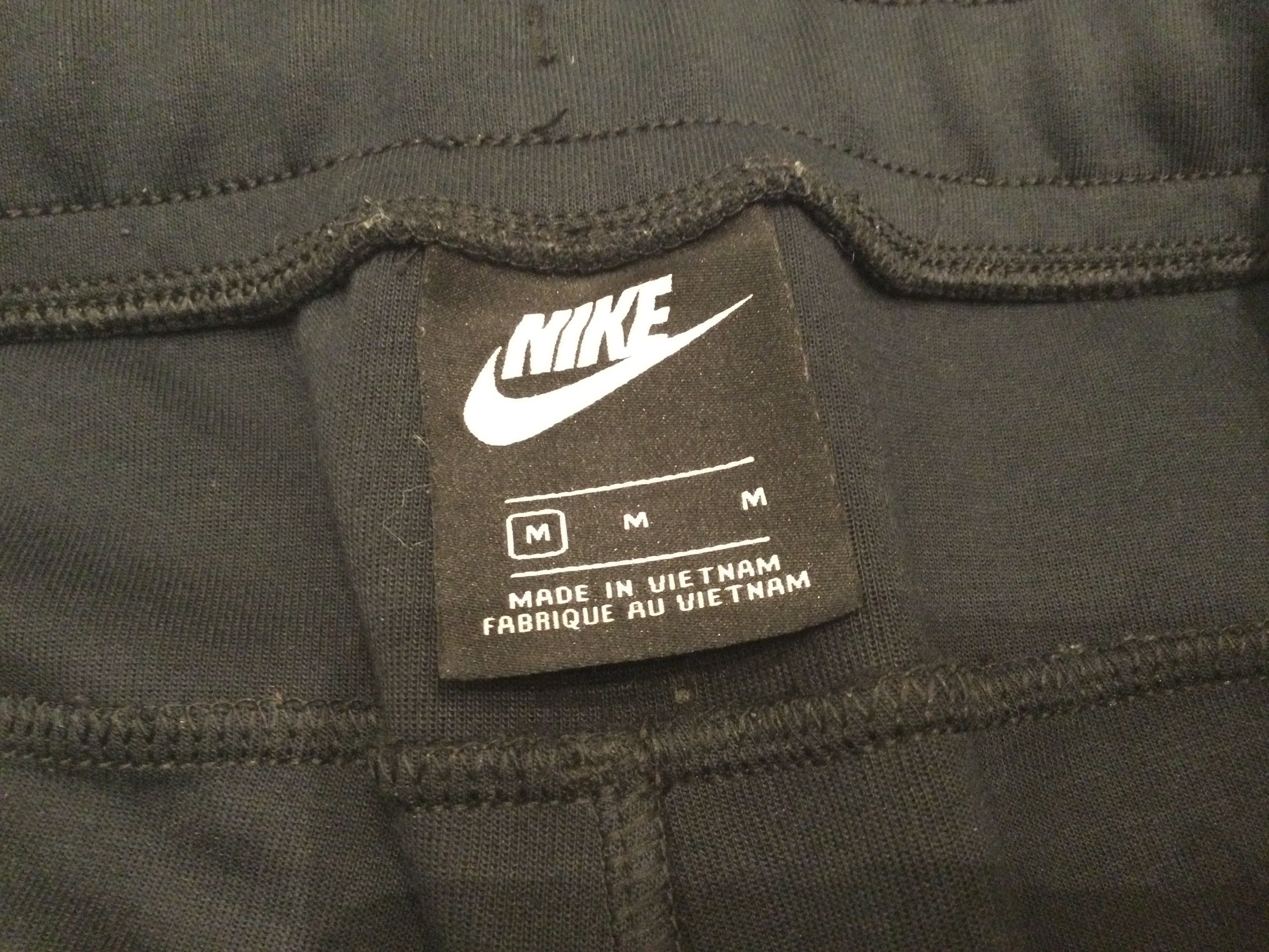 Nike tech fleece черен М