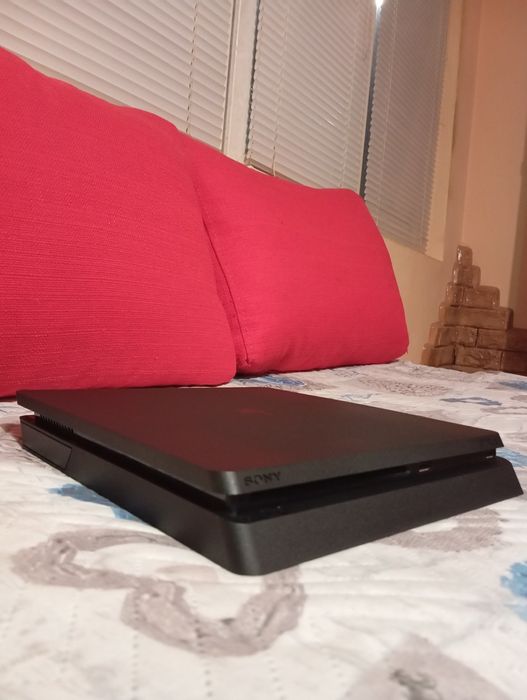 Playstation 4 (PS4) SLIM 1TB + ИГРИ