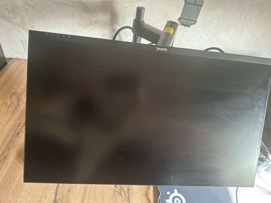 Продаю Sanc 240hz 27 дюймов