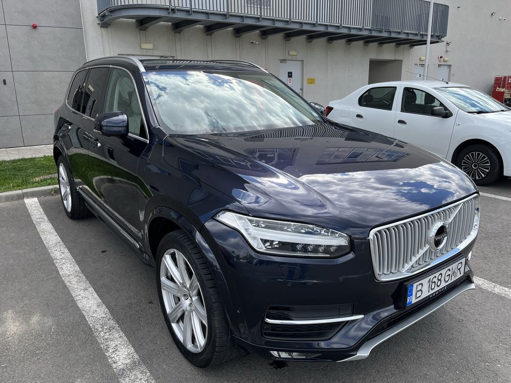 De vanzare Volvo XC90 Inscription D5 - 7 locuri (2.0 diesel 235cp)