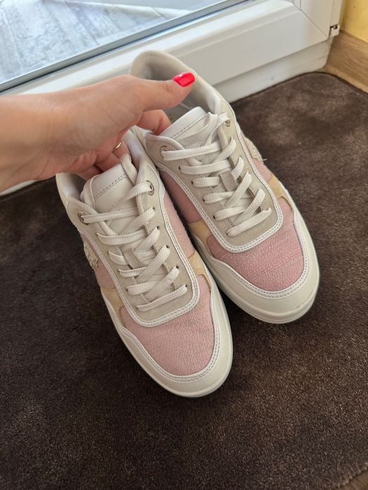 Tommy Hilfiger сникърси