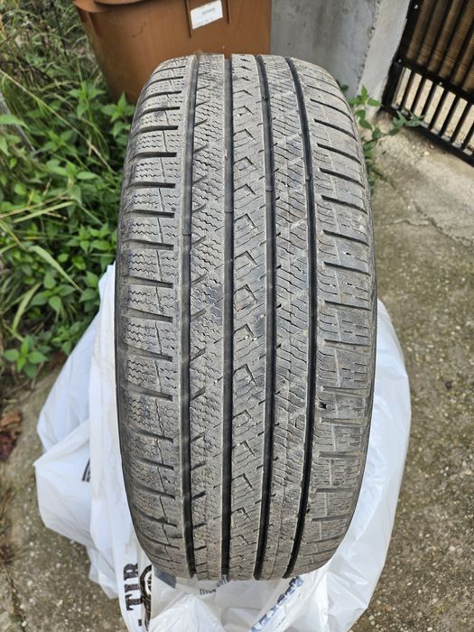 Vand anvelope 215/55 R18