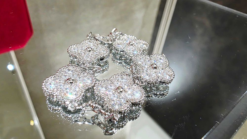 Van Cleef & Arpels VCA 5 Silver Diamond Vintage Alhambra Дамска Гривна