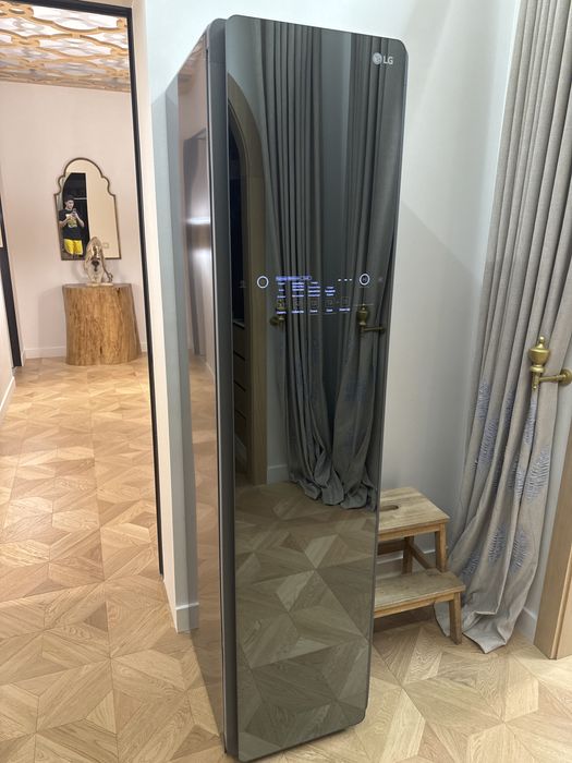 LG Styler премиум — выглаживает, освежает, дезинфицирует!