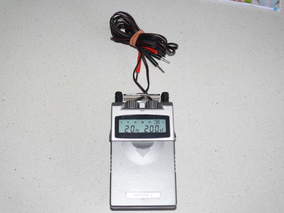 Aparat masaj MED FIT3 (Stimulare Electrică a Muschilor si Nervilor)