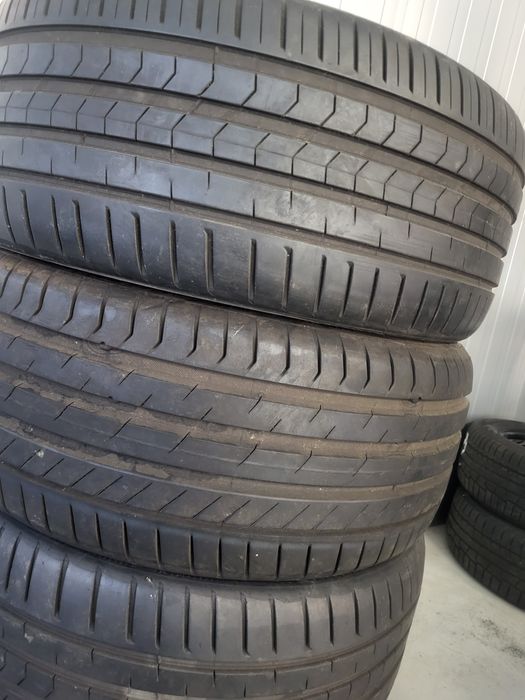 4 бр летни 235/40/18 Vredestein