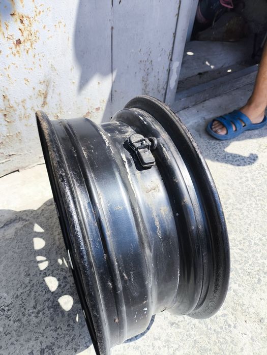 Vând set jenți Logan 2014 cu senzor