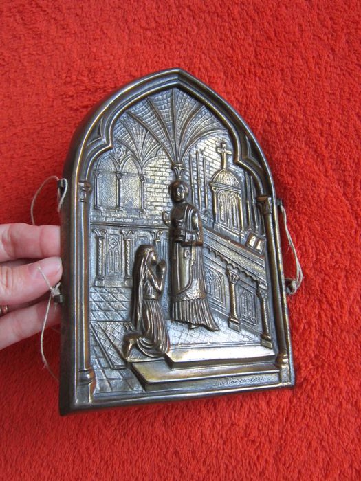 cadou rar bronz semnat, relief tema religioasa