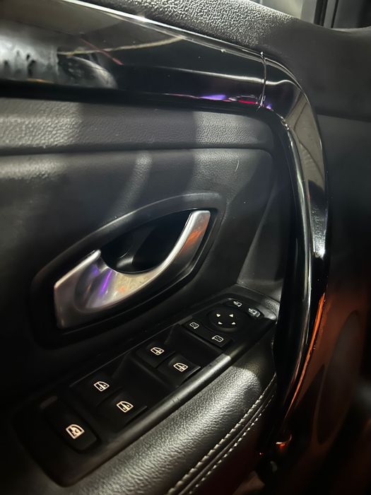 Renault Laguna 3 Bose