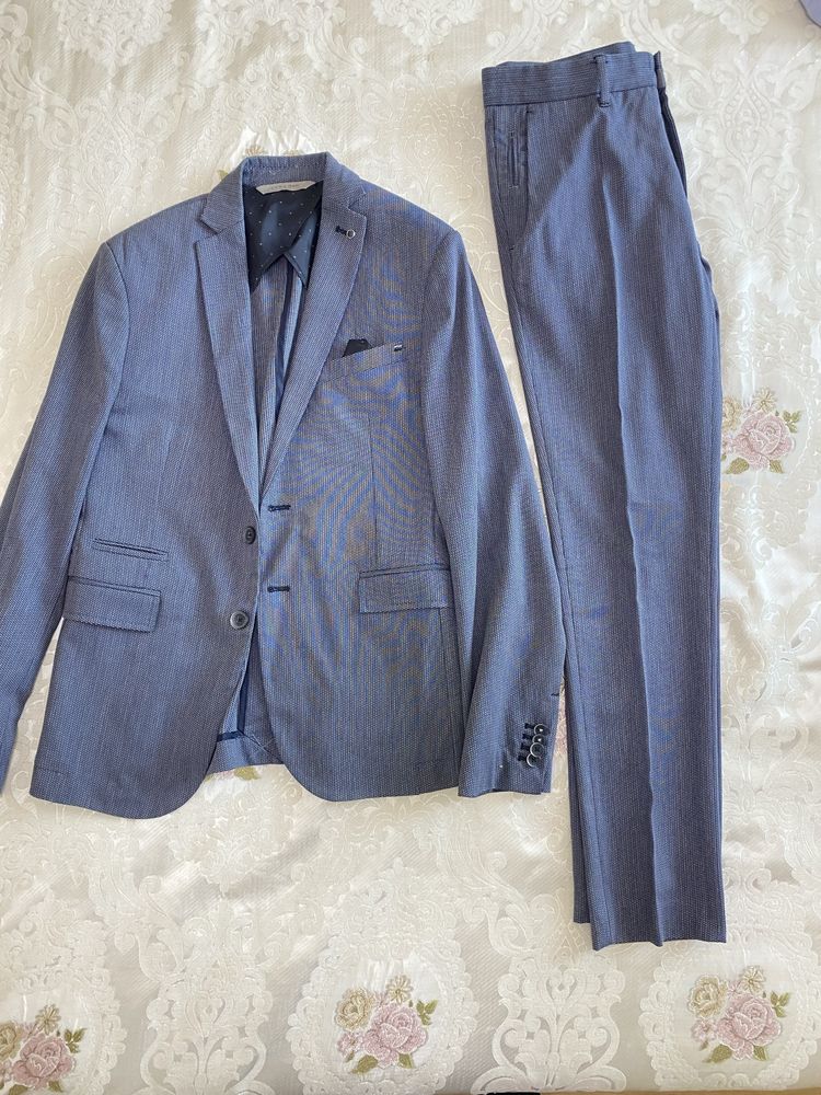 ZARA MAN Мъжки Костюм