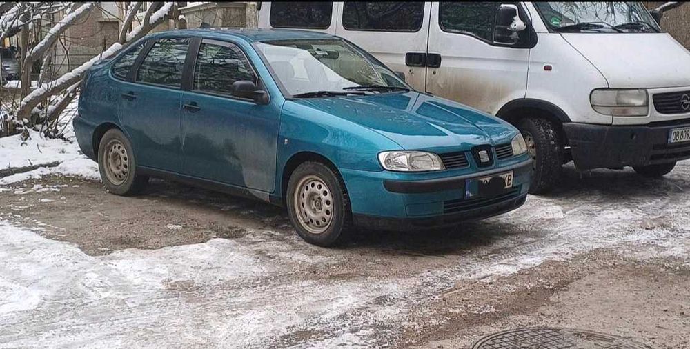 НА ЧАСТИ,SEAT CORDOBA, 1.4MPI, 60кс,климатик,2001г, газов инжекцион