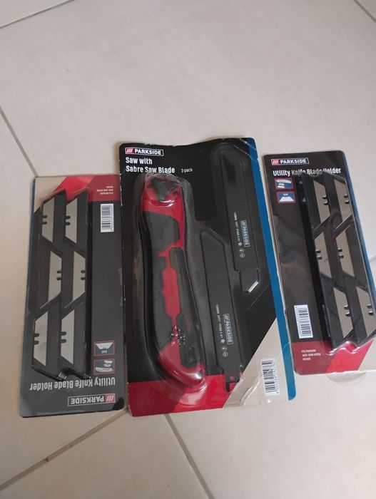 Ferestrău+2x,magazie de lame cutter (12 lame) Noi