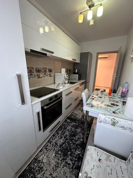 Vând apartament 2 camere Militari Residence-Chiajna