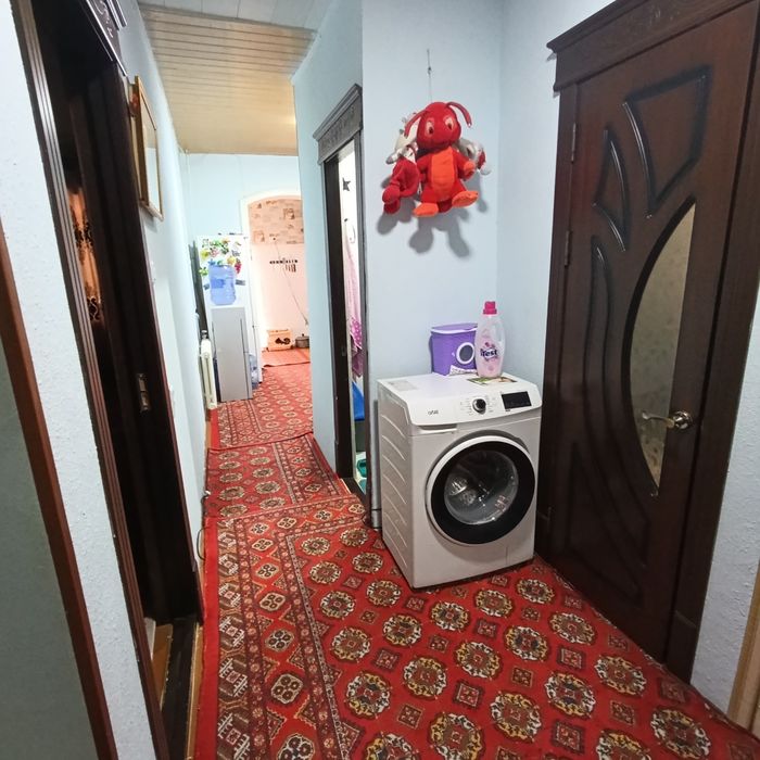 Срочно 1 каватдан 2 хонали  тамирланган квартира сотилади Шарк-1