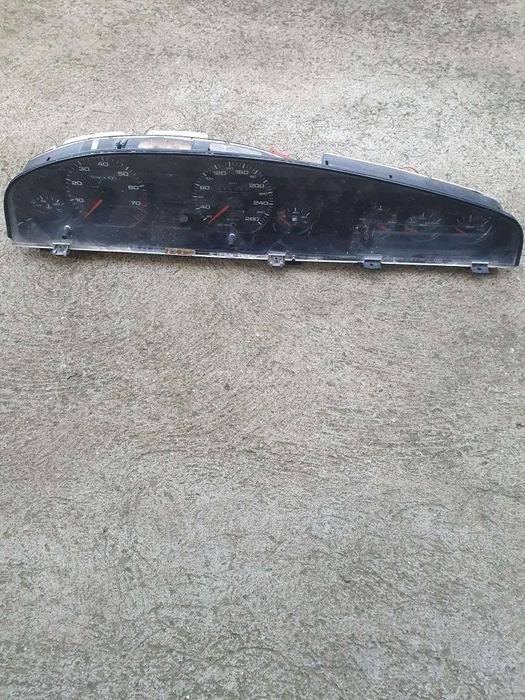 Piese Audi A4 - 2004 trapa,ceasuri bord,telescop capota,bloc lumini