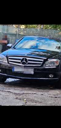 Vând Mercedes Benz C Class