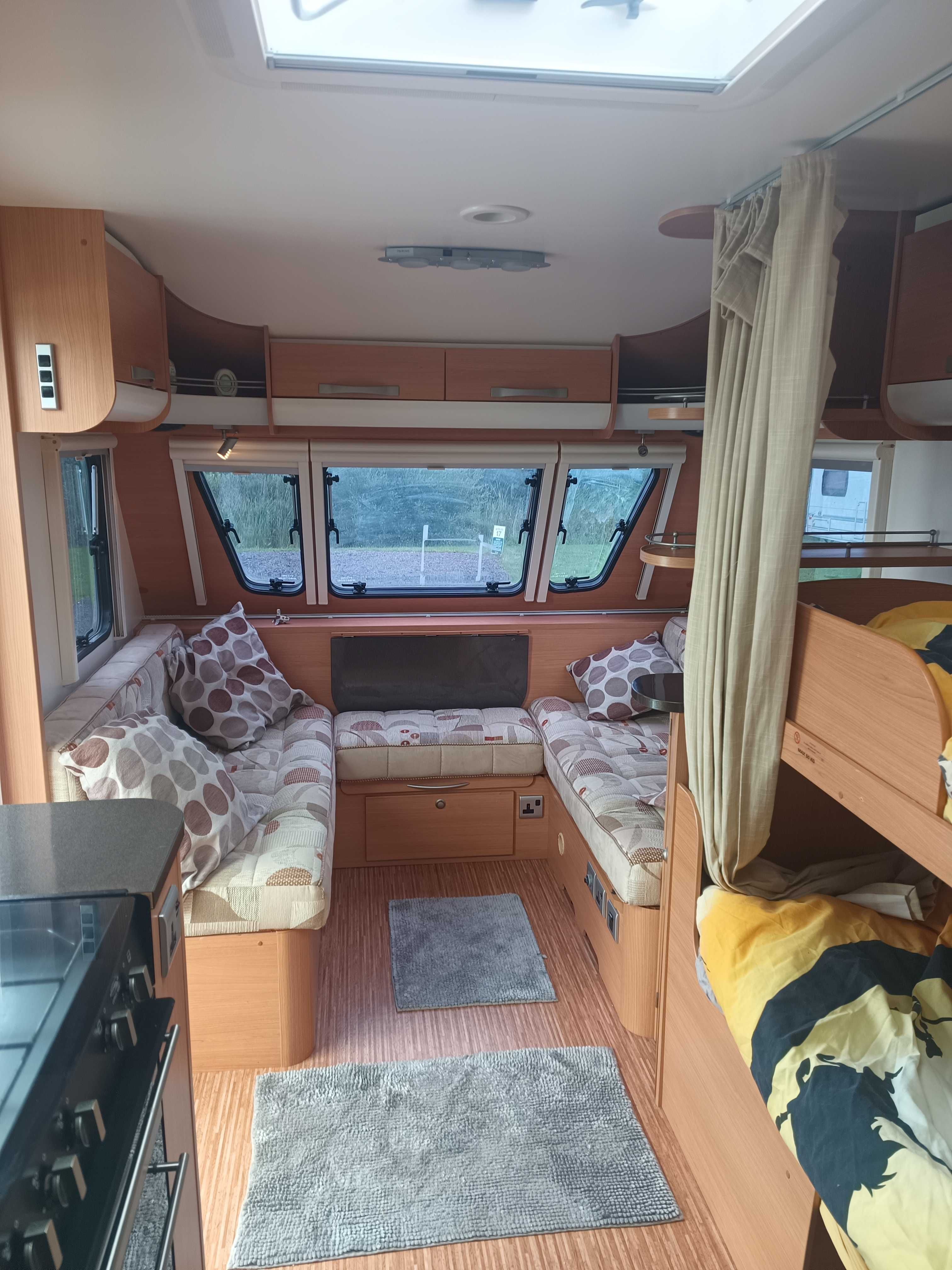 Каравана Адриа Адора / caravan Adria Adora 612DT