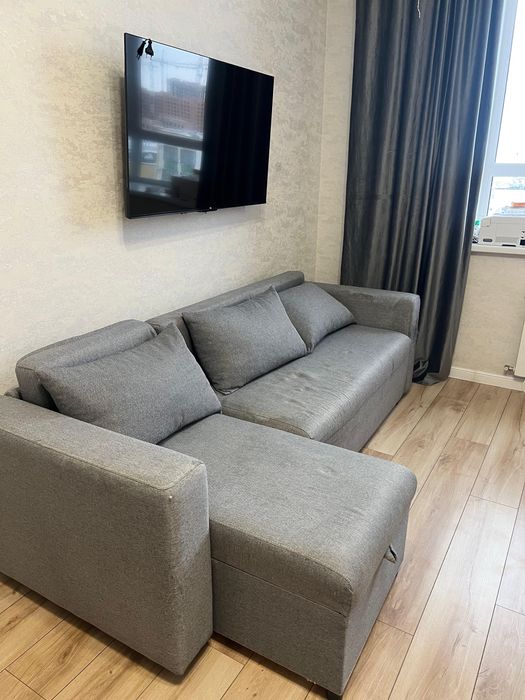 Диван серый, раскладной