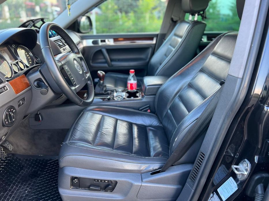 Vand touareg 3.0 manual pe perne