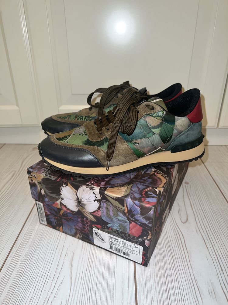 Adidasi Valentino marime 38