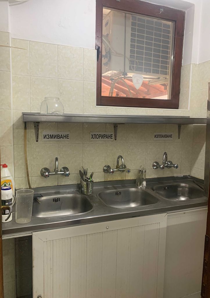 Дава се под наем Заведение в Карлово - 160 кв.м за 357 € - Снимка #7