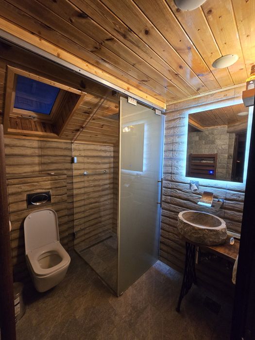 Inchiriem cabana / pensiune pentru Craciun/Sf Ion/Evenimente