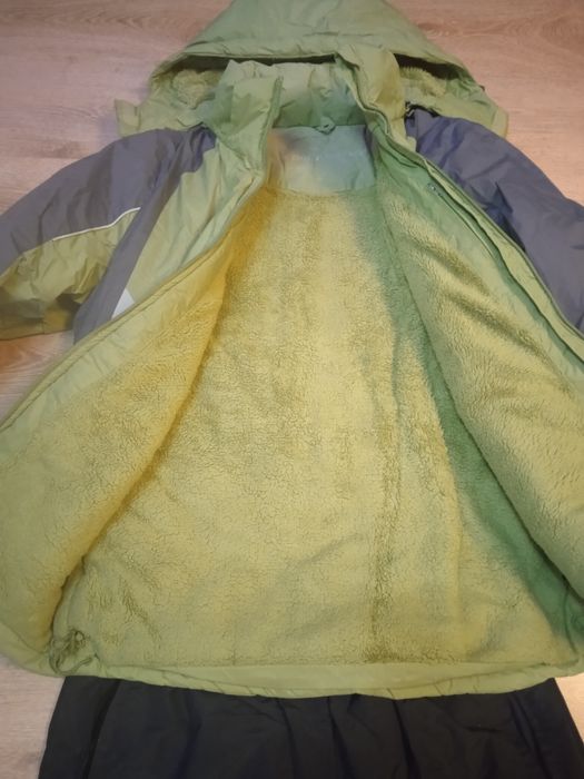 Продам лыжный костюм, отличный состояние,