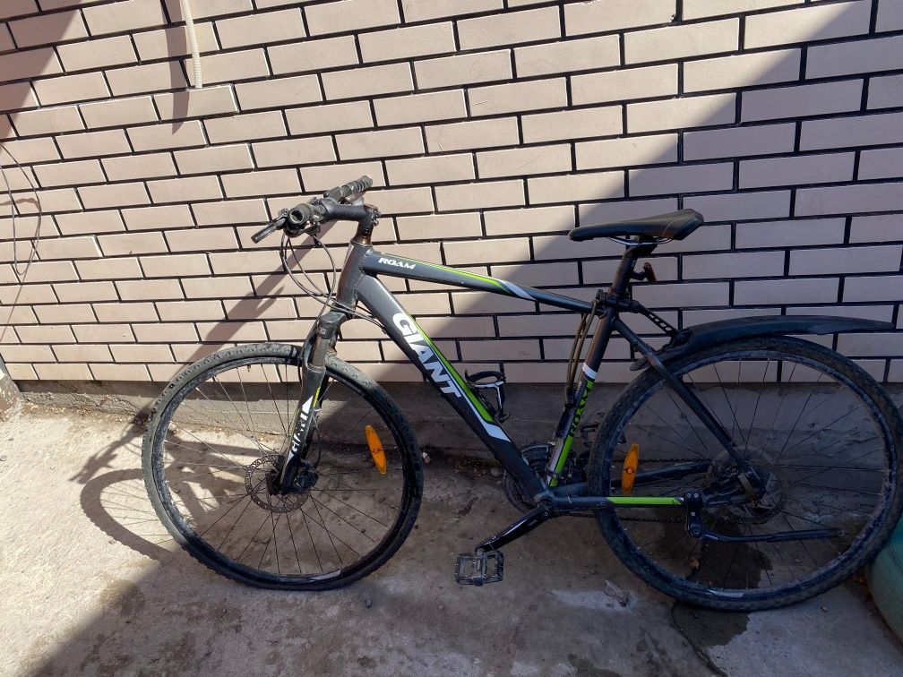 Велосипед Giant roam