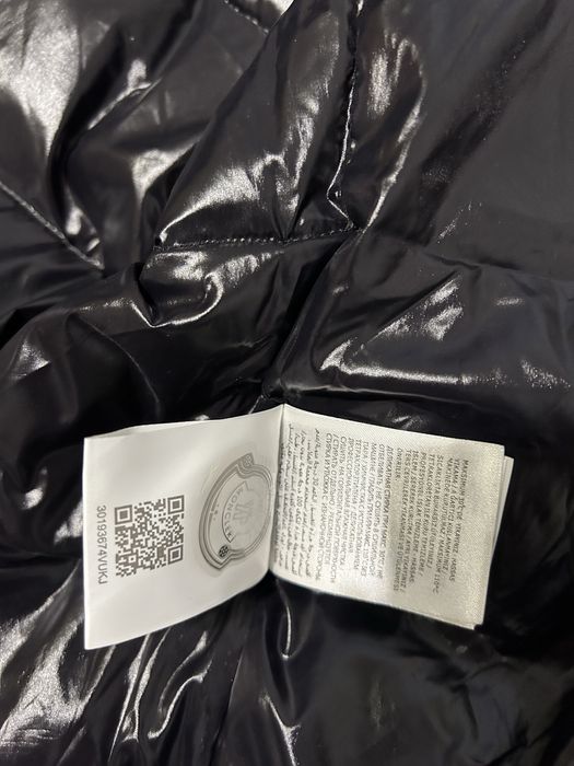 Vesta Puf Moncle.r Bormes