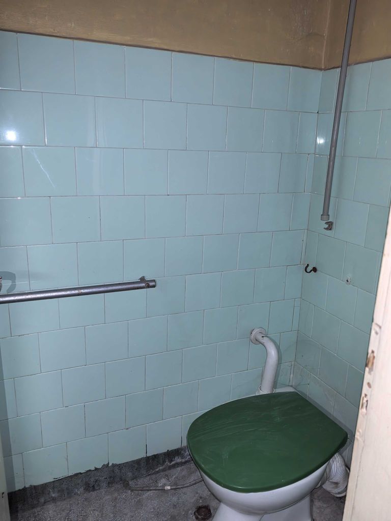 Продава се Двустаен апартамент в Ямбол, Граф Игнатиев - 63 кв.м за 1143 €/кв.м - Снимка #9