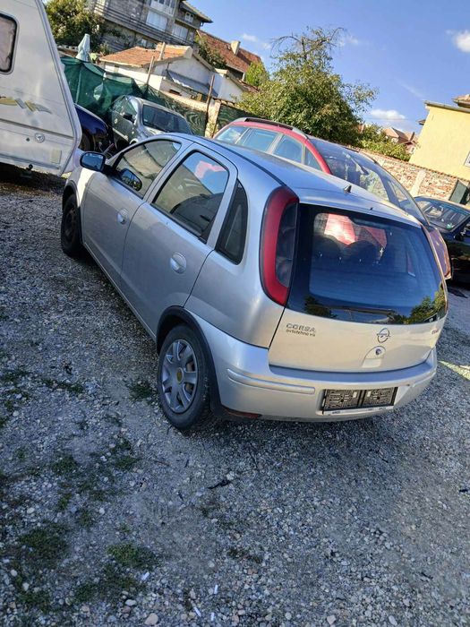 Опел корса 1.3 CDTI на части