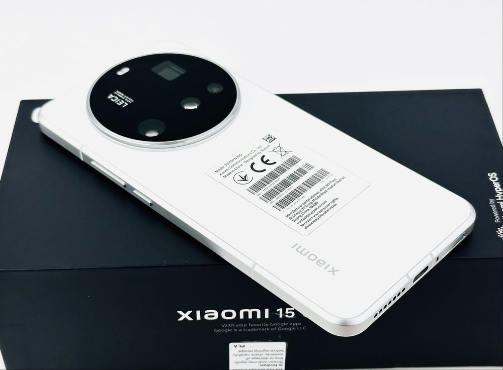 НОВ! Xiaomi 15 Ultra 5G 512GB 16RAM White Гаранция!