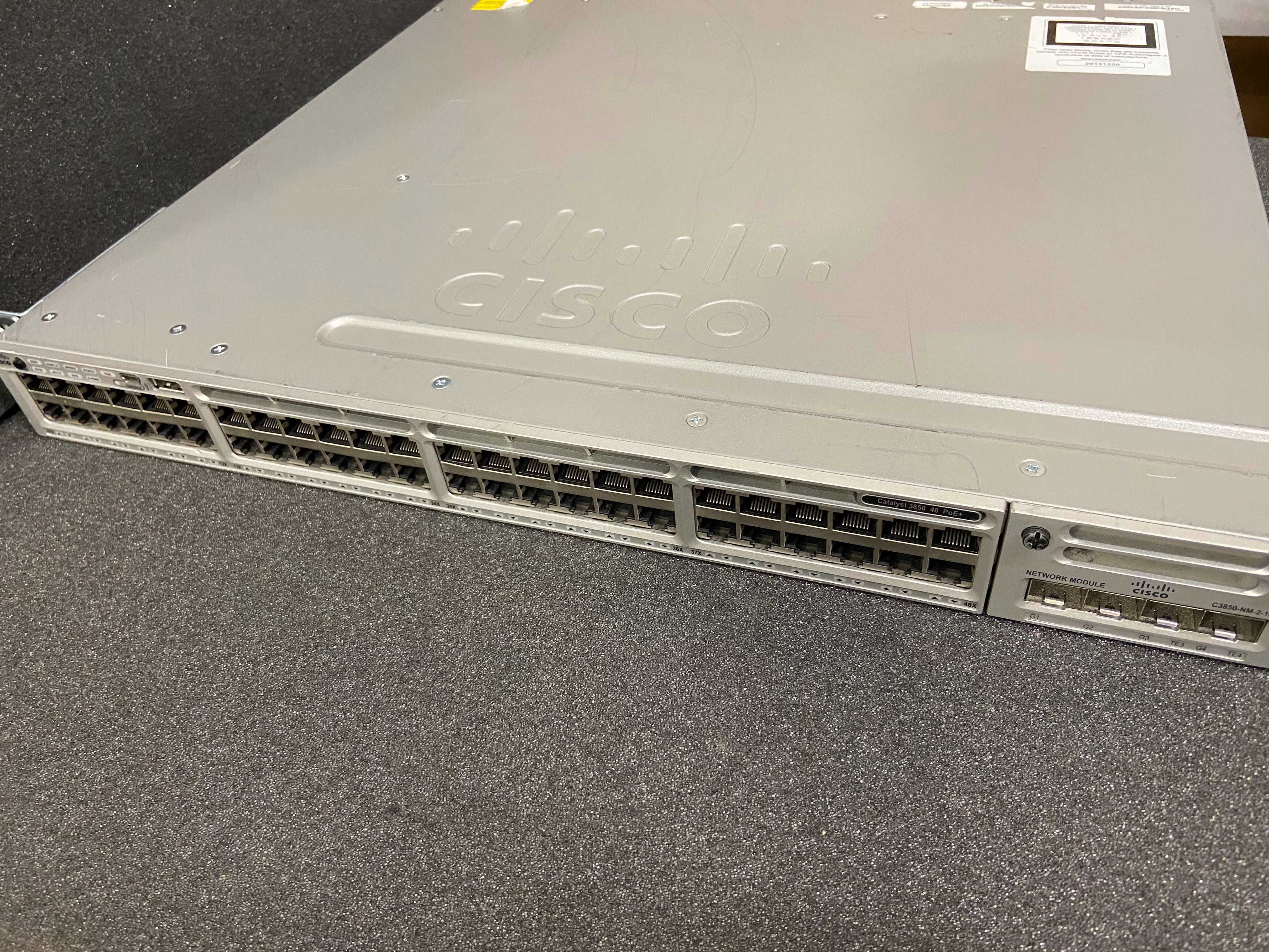Cisco Catalyst 3850 48 портов PoE+ switch суич 2x 10Gb + 2x 1100W PSU