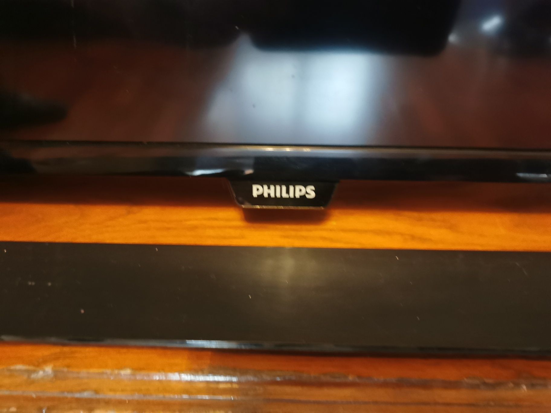 Televizor Philips 102 cm