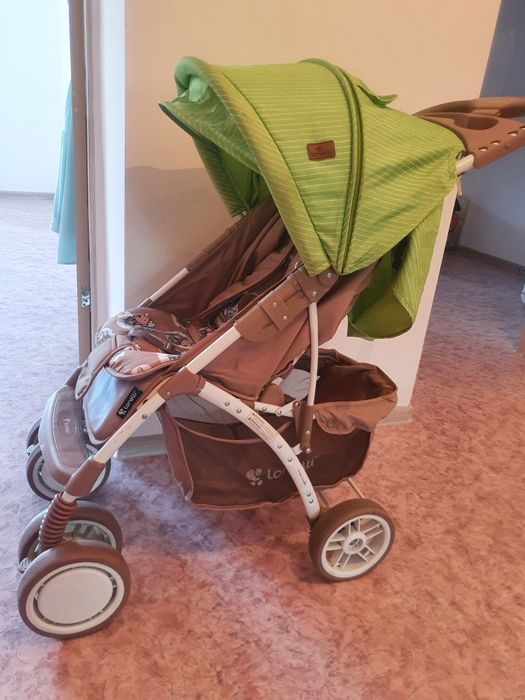 Детская прогулочная коляска