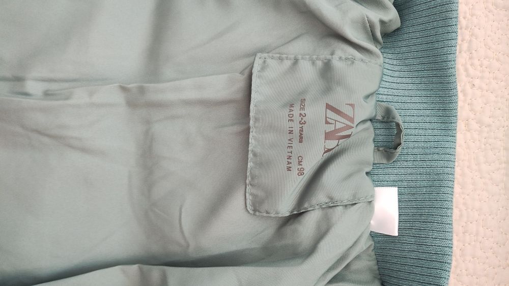 Ново яке Zara 98 см.