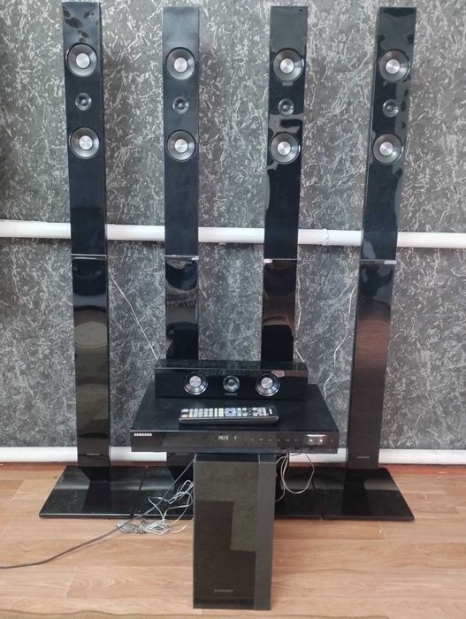 Продам домашний кинотеатр 7.1