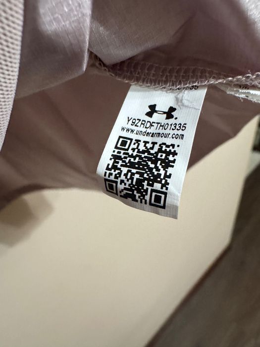 Under Armour IMPASSE SYNCH Wind Jacket.